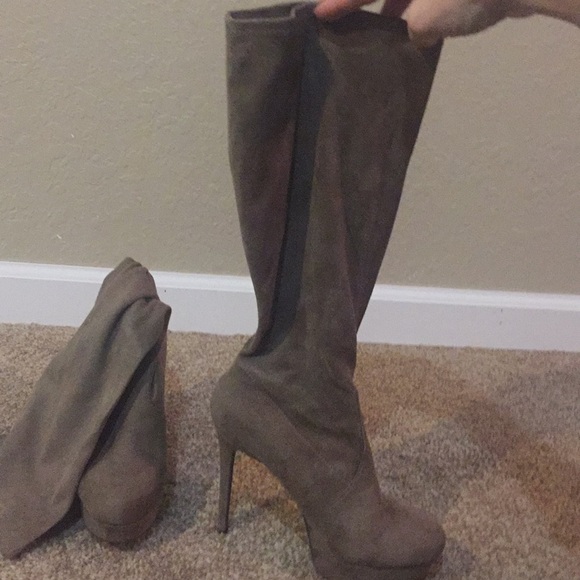 Jessica Simpson suede platform boots - Picture 2 of 3